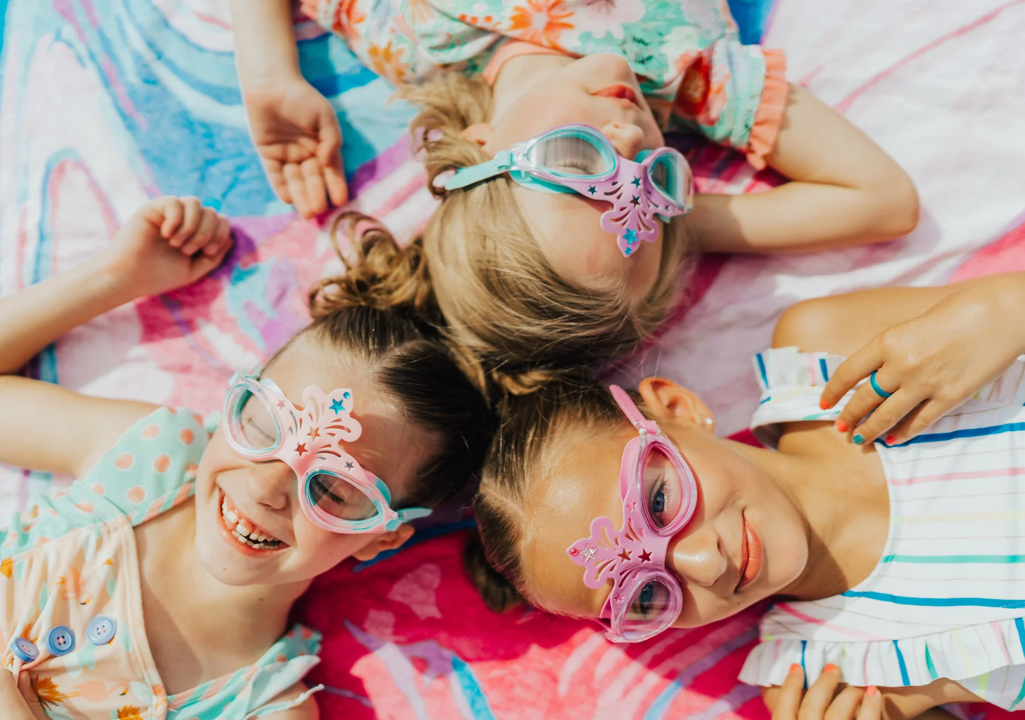 Aqua2ude Mini Çocuk Deniz Gözlüğü Meg Attack